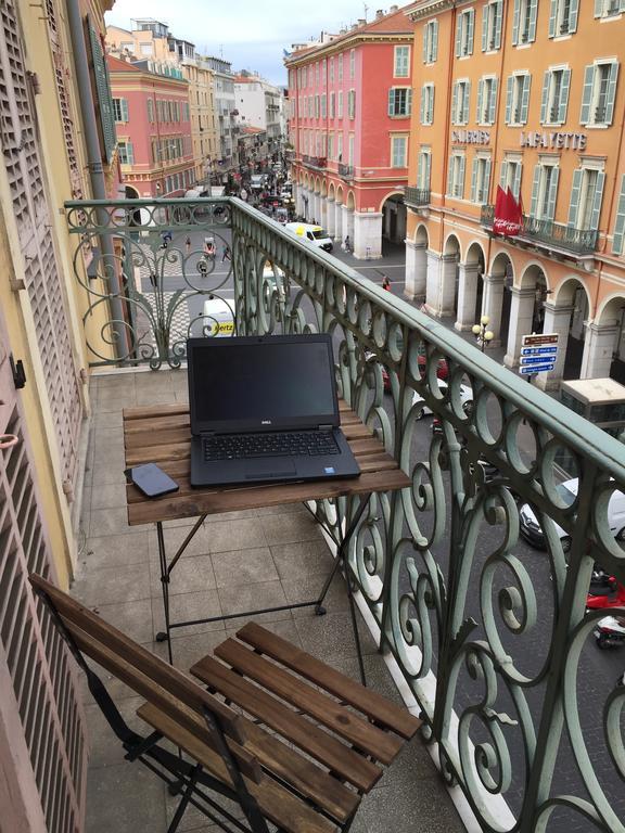 2 Bedrooms Appartement In Central Location On The Famous Place Massena نيس المظهر الخارجي الصورة