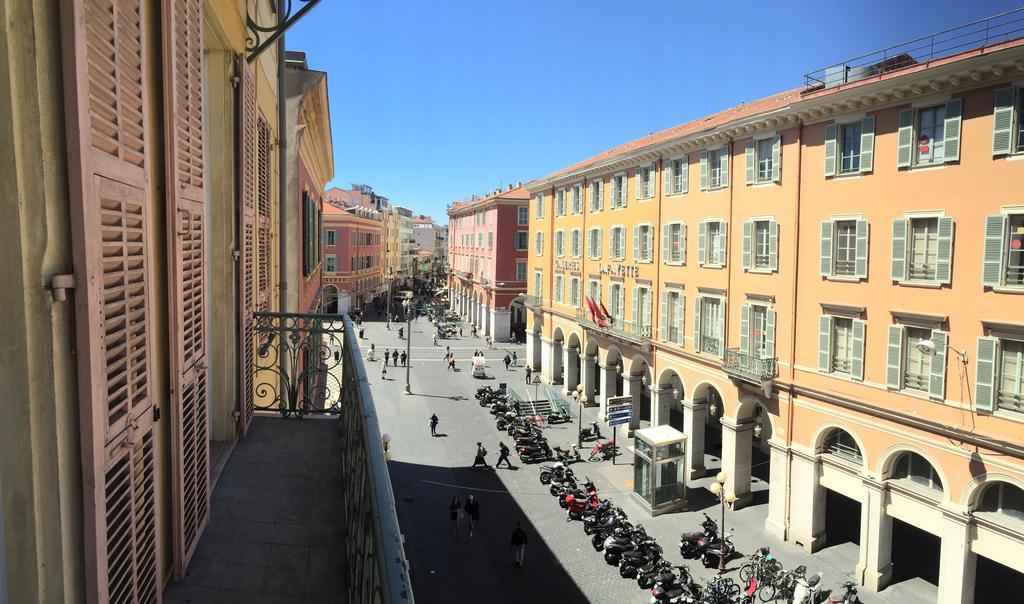 2 Bedrooms Appartement In Central Location On The Famous Place Massena نيس المظهر الخارجي الصورة